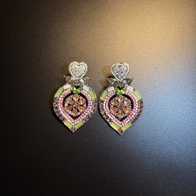 开花的橄榄 Vintage古着 Citrine Heart粉色爱心花朵耳钉耳环耳饰