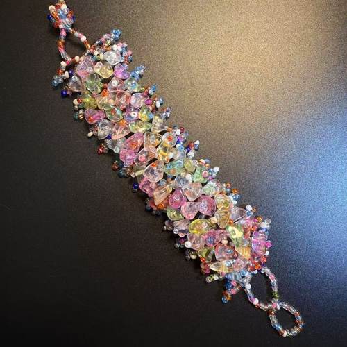 开花的橄榄 Vintage古着 Pastel Bead Bracelet彩色串珠编织手链