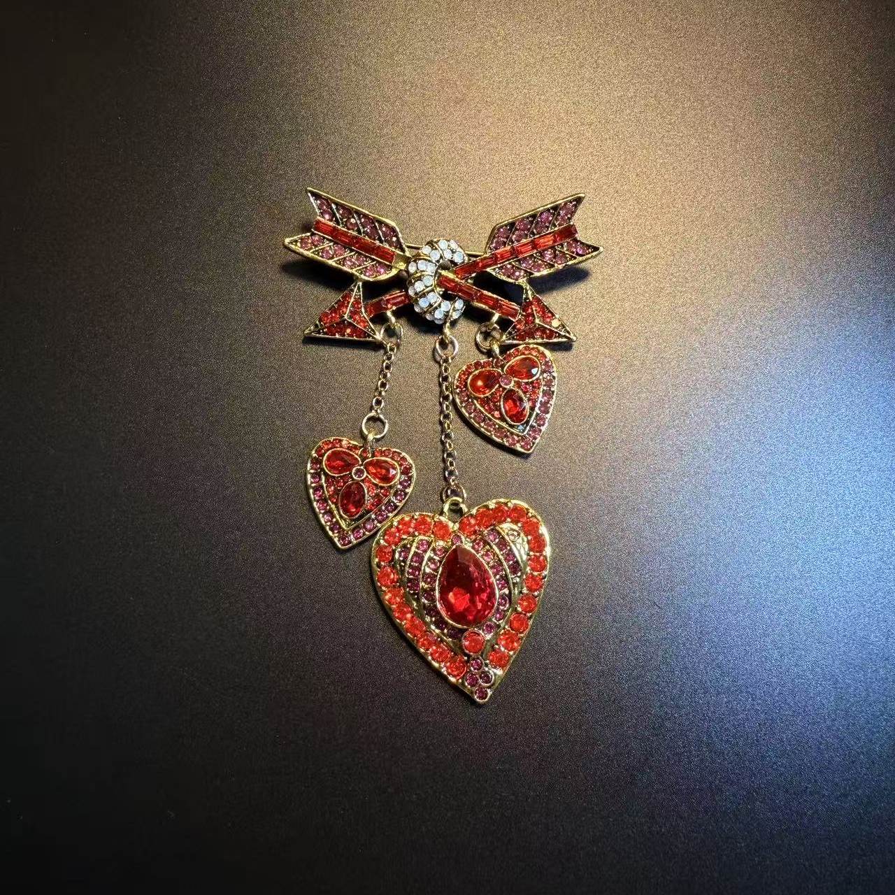 开花的橄榄 Vintage古着 Cupid's Brooch红色爱心胸针