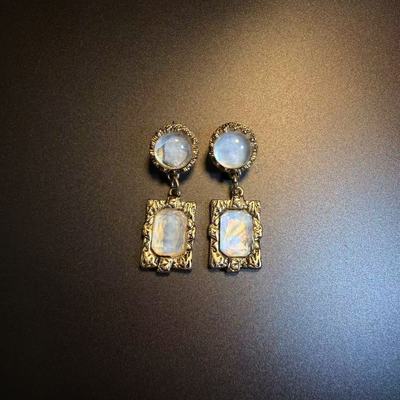 开花的橄榄 Vintage古着 Moon Tear猫眼石耳钉 耳环 耳饰