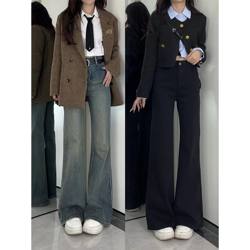 复古蓝不贴腿微喇牛仔裤女2025