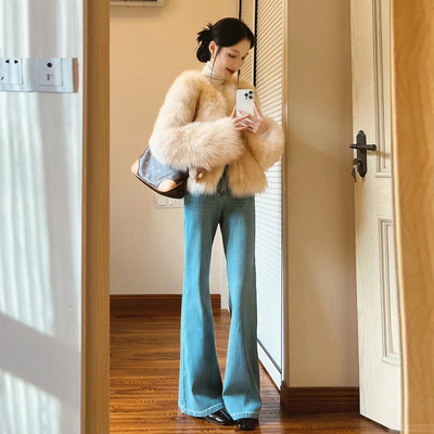 浅色加绒微喇牛仔裤女2025