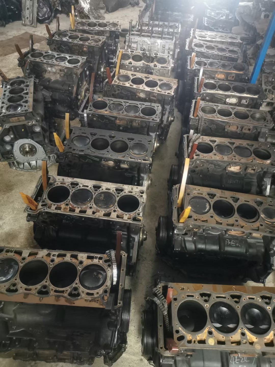 奥迪中缸体总成 ea888 2代 3代 a6l a4l q5  a5 q3 2.0t 拆车件