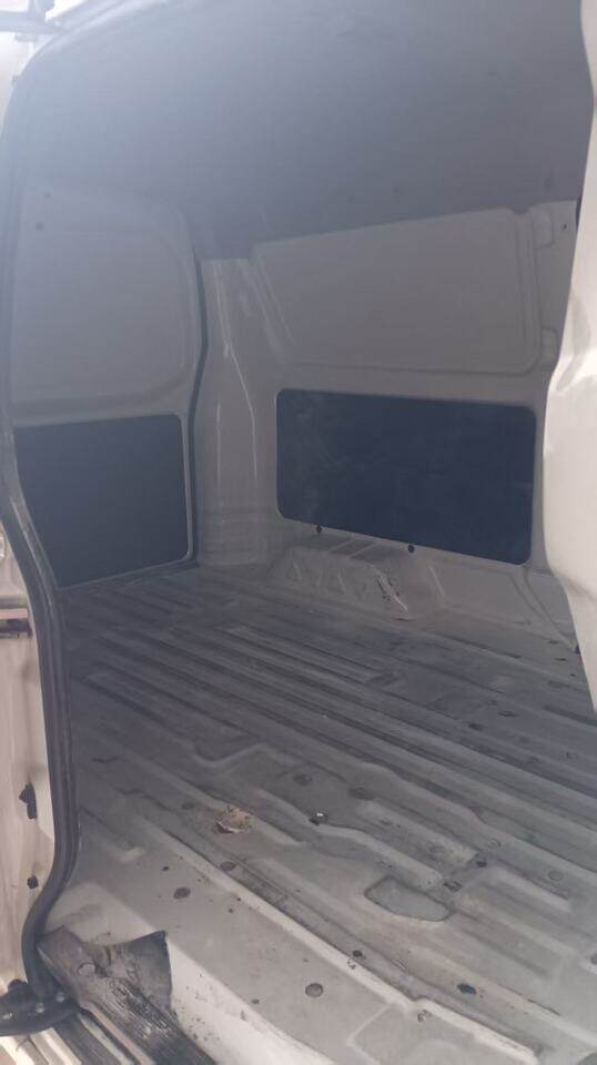 3月24日衡阳市湘D966Q0的鑫源牌小型货车一辆网络拍卖公告