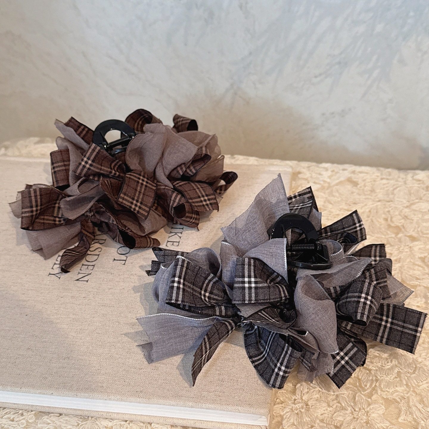 韩系复古格纹大号抓夹时尚气质后脑勺盘发鲨鱼夹子发卡高级感发夹,饰品/流行首饰/时尚饰品新,民族风发饰,淘宝优惠券,粉丝福利购,淘宝优惠卷