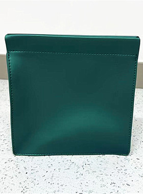 包邮赫莲娜简约绿色PU皮革化妆包女便携收纳包自动弹片闭合零钱包