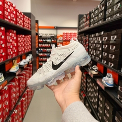 Nike/耐克 男子Air VaporMax Flyknit 大气垫跑步鞋 DV1678-102