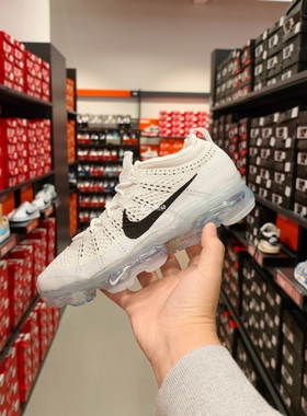 Nike/耐克 男子Air VaporMax Flyknit 大气垫跑步鞋 DV1678-102