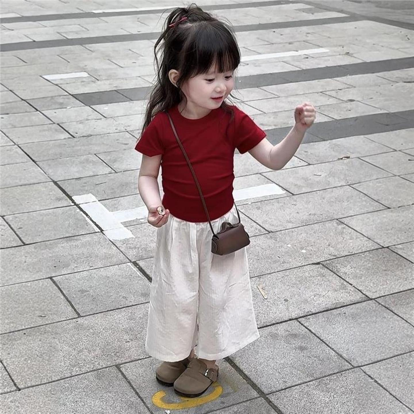 2205新款女宝宝复古洋气红色镂空后背绑带短袖上衣休闲阔腿裤套装