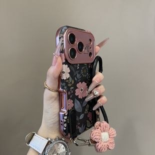复古黑底粉色雏菊大视窗适用iPhone17手机壳16pro韩系15防摔14promax保护套13
