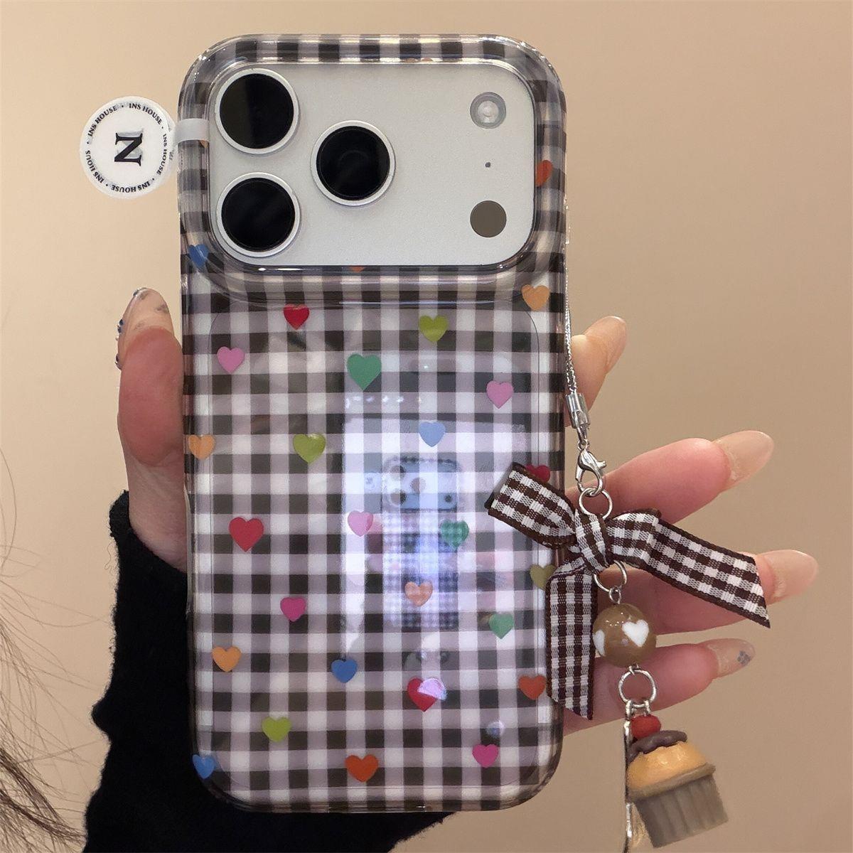黑白小方格彩色爱心适用苹果17promax手机壳iphone16新款15pro女款16pm全包保护壳