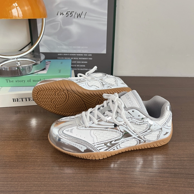 银色港风复古薄底德训鞋男女同款