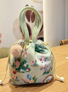 FL毛巾包绿色日本花花兔子束口袋手提收纳包抽绳随身包