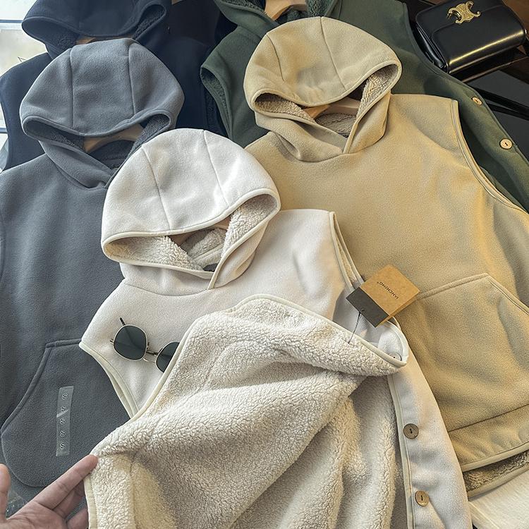 捡漏！  缘货~  380克摇粒绒袋鼠兜连帽保暖羊羔绒背心马甲