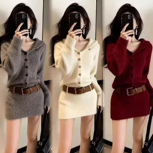 跨年新年红色针织连衣裙女秋冬小个子收腰显瘦内搭打底毛衣短裙子