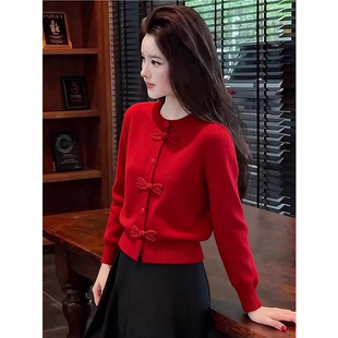 冬季穿搭红色圣诞穿搭毛衣女款2025新款小个子绝美巨好看的小上衣