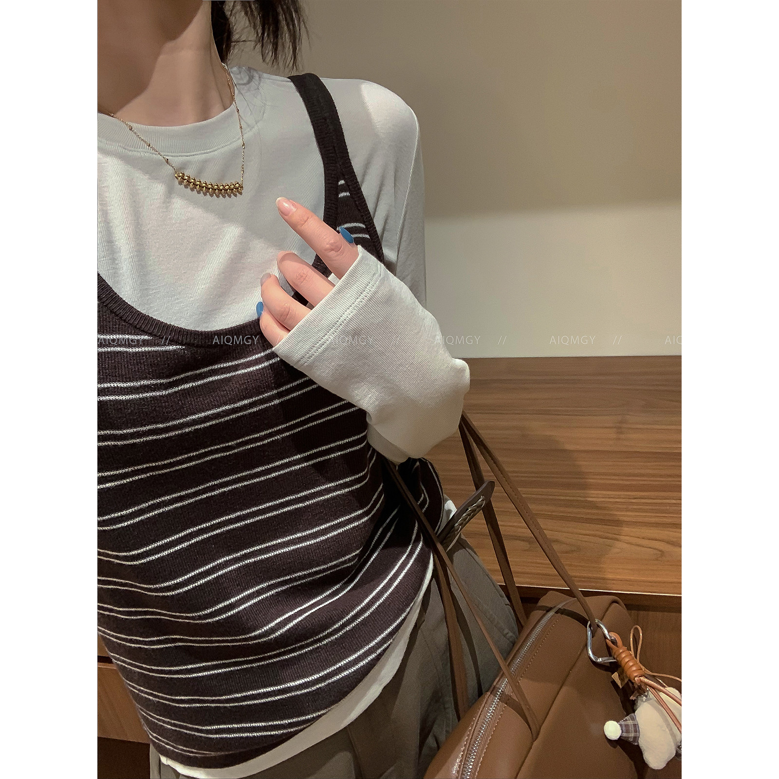 爱情魔鬼鱼条纹针织吊带背心女图片