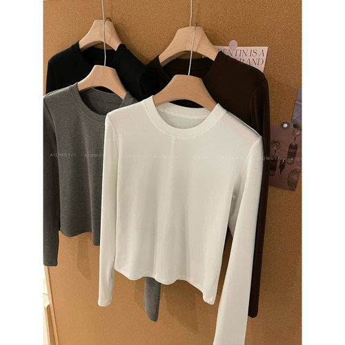 爱情魔鬼鱼圆领长袖纯色T恤女