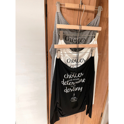 爱情魔鬼鱼斜领长袖字母印花T恤