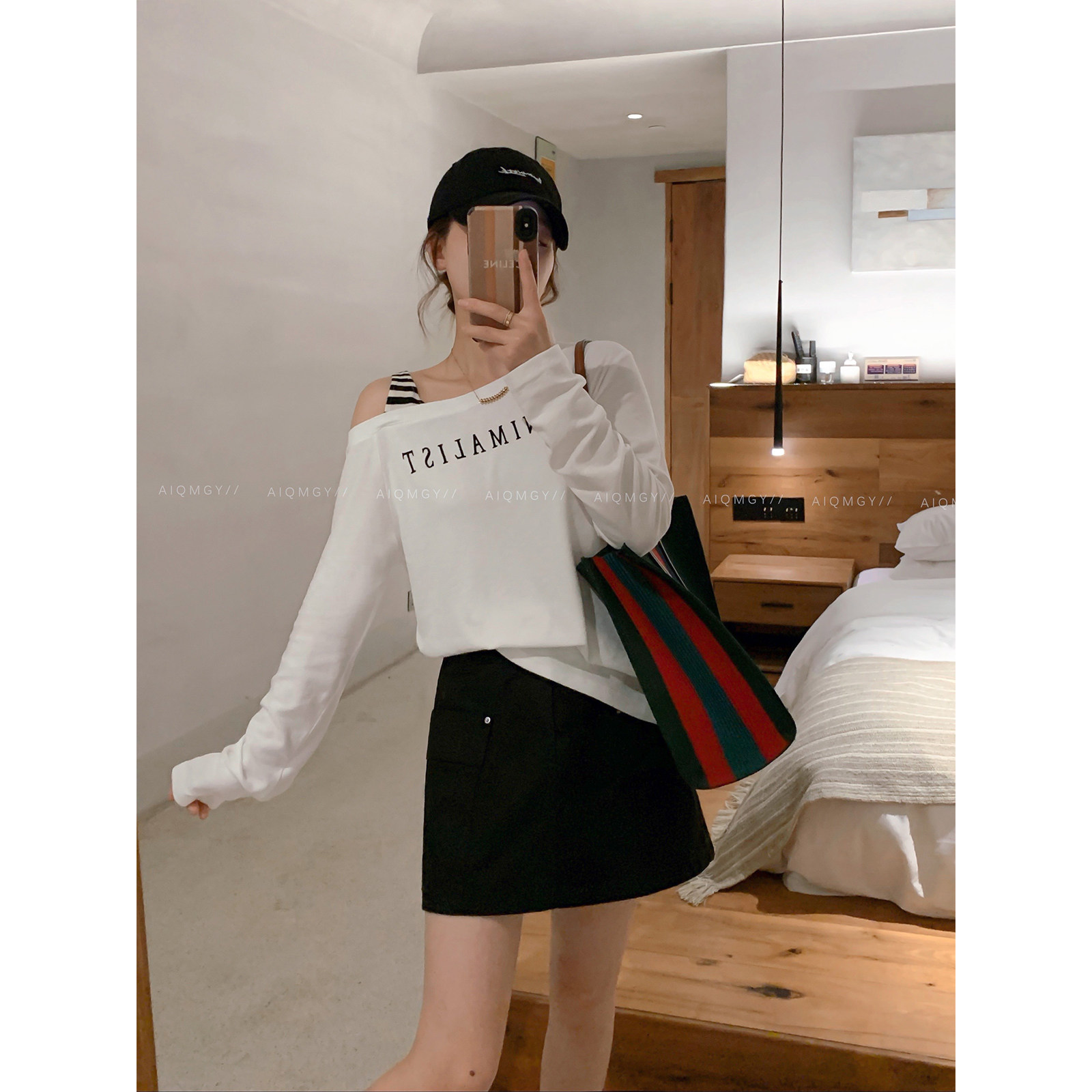 爱情魔鬼鱼 白色斜领露肩字母印花T恤女2025早秋新款显瘦长袖上衣,女装/女士精品,T恤,淘宝优惠券,粉丝福利购,淘宝优惠卷