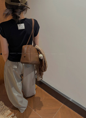 爱情魔鬼鱼 纯色简约圆领短袖天丝T恤女2026夏季新款修身显瘦上衣