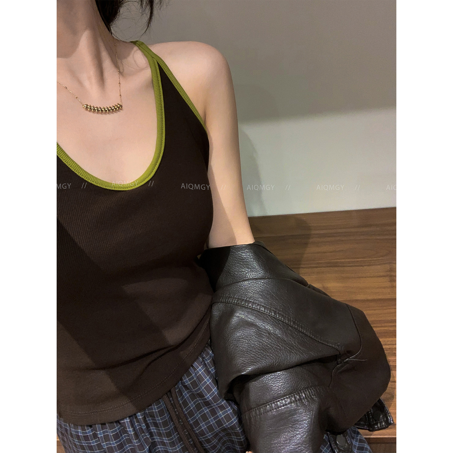 爱情魔鬼鱼 U领带胸垫细螺纹吊带背心女2026秋季新款内搭外穿上衣