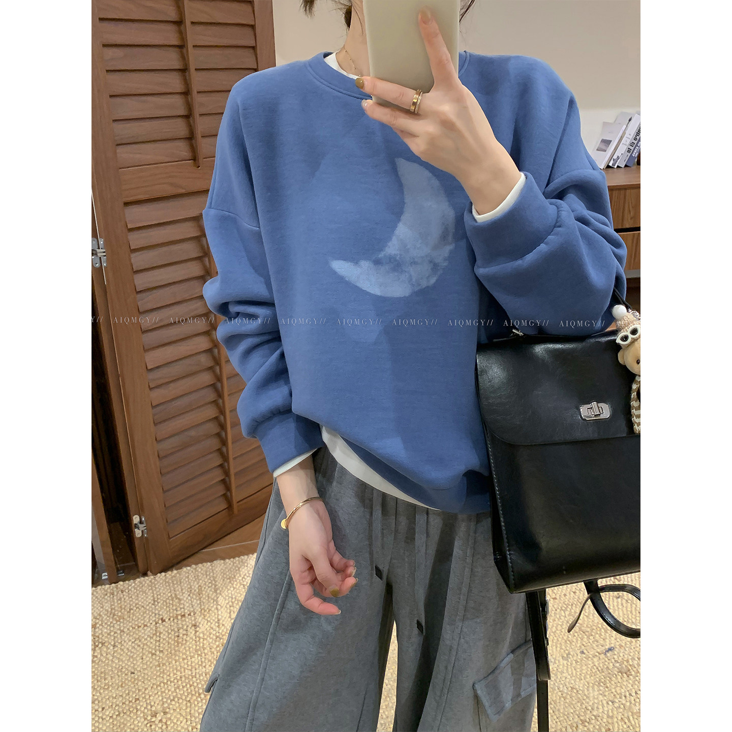爱情魔鬼鱼 长袖圆领月亮印花卫衣女2026年秋冬新款时尚宽松上衣