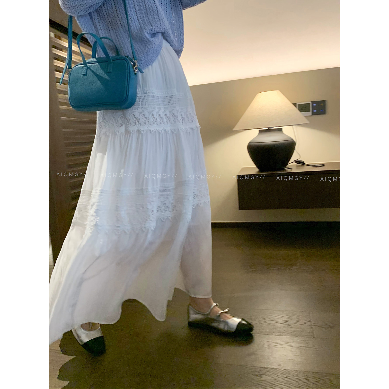 爱情魔鬼鱼 白色拼接刺绣半身裙女2026春季新款时尚减龄气质长裙