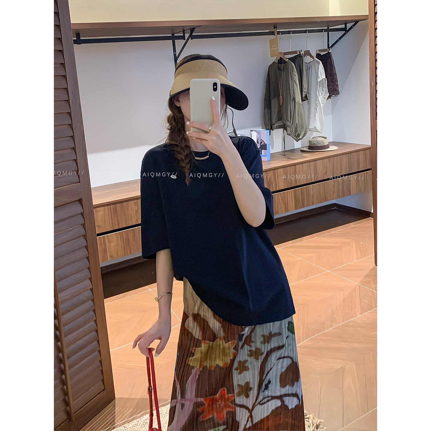 爱情魔鬼鱼 黑色圆领短袖简约T恤女2026夏季新款宽松显瘦百搭上衣