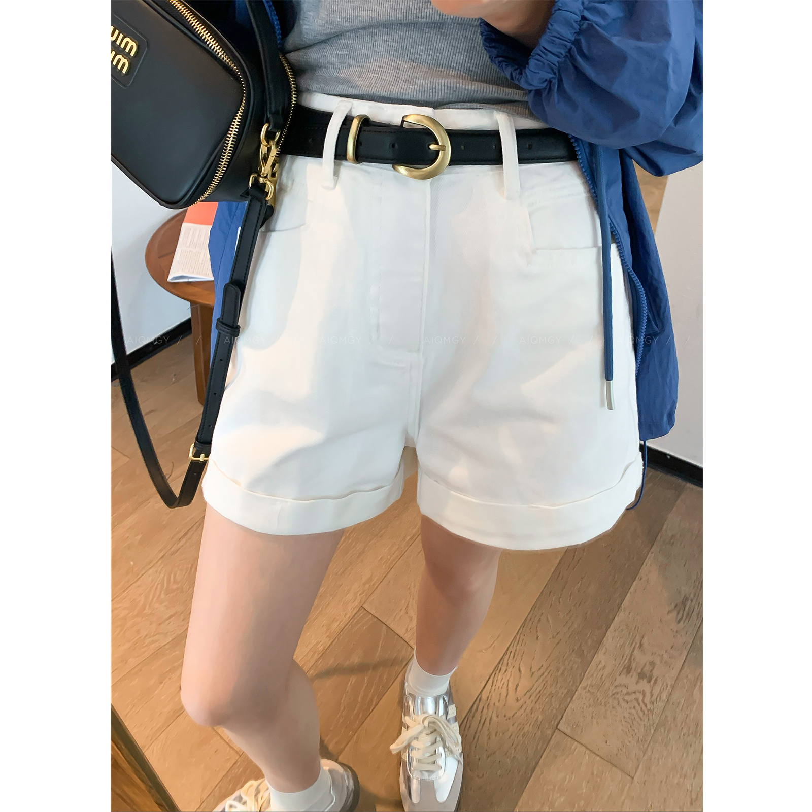 爱情魔鬼鱼 白色配腰带牛仔短裤女2025年夏季新款高腰显瘦阔腿裤