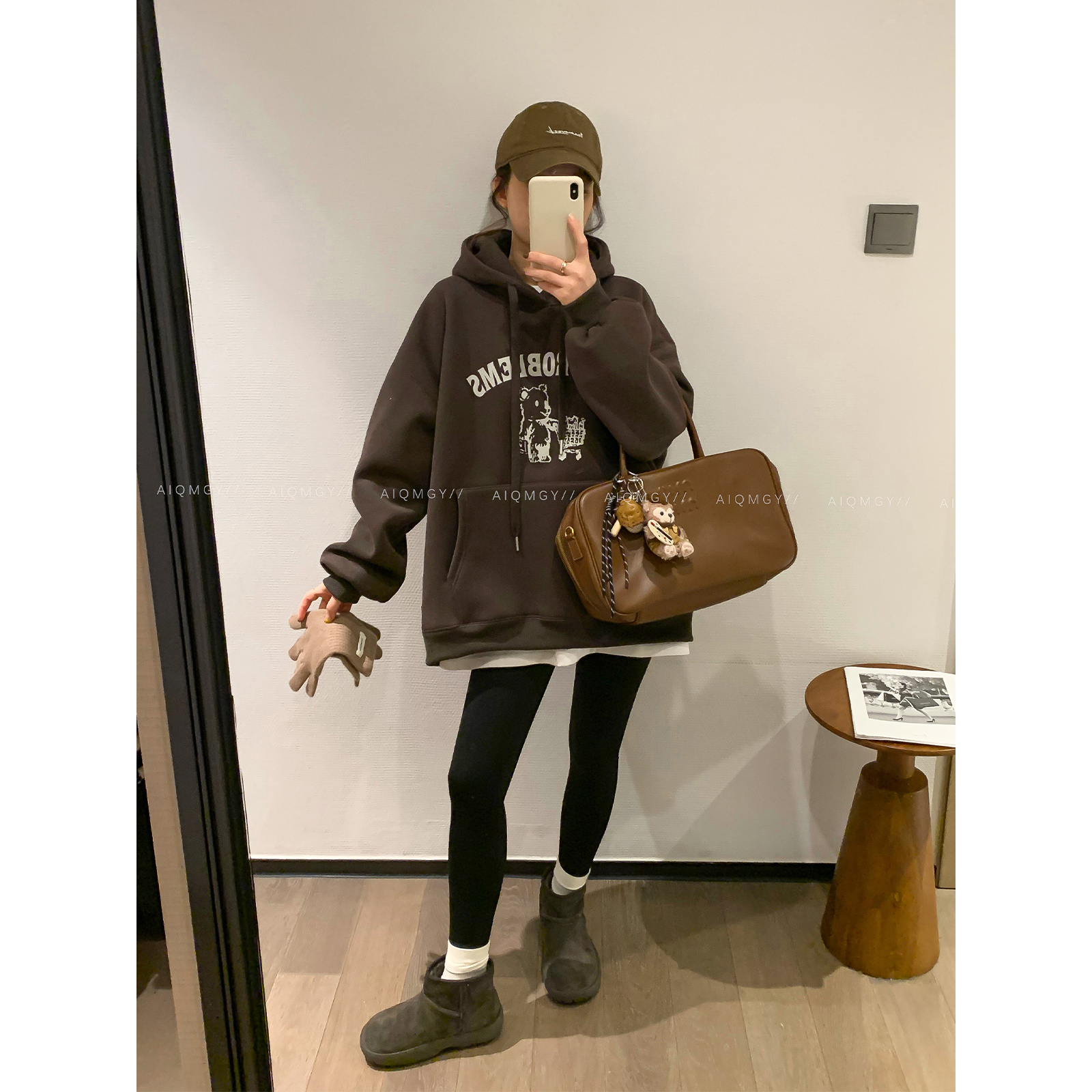 爱情魔鬼鱼连帽卡通字母卫衣女