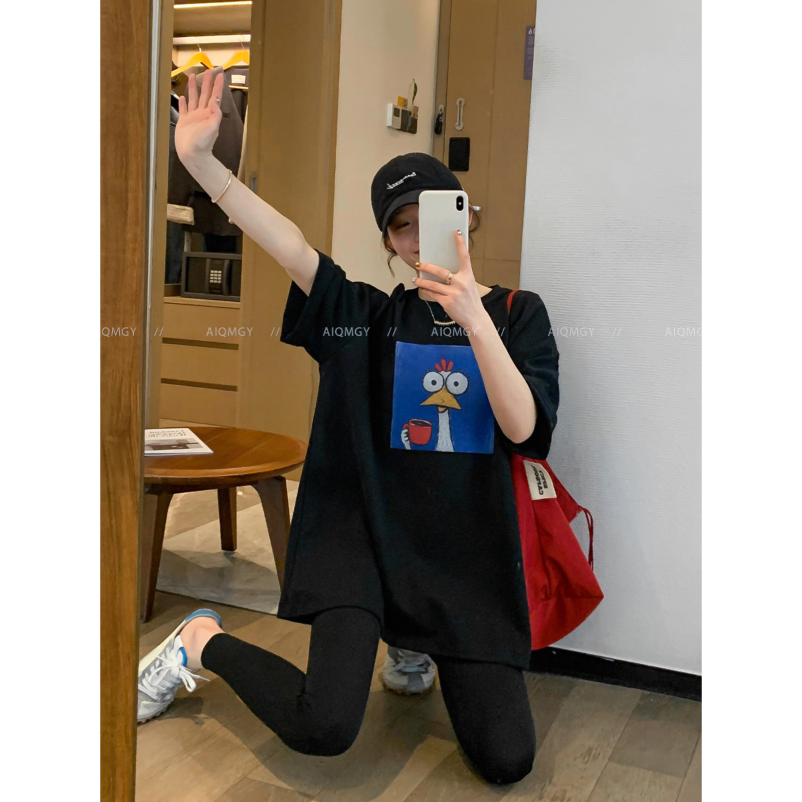 爱情魔鬼鱼 黑色卡通印花短袖圆领T恤女2026春季新款时尚宽松上衣