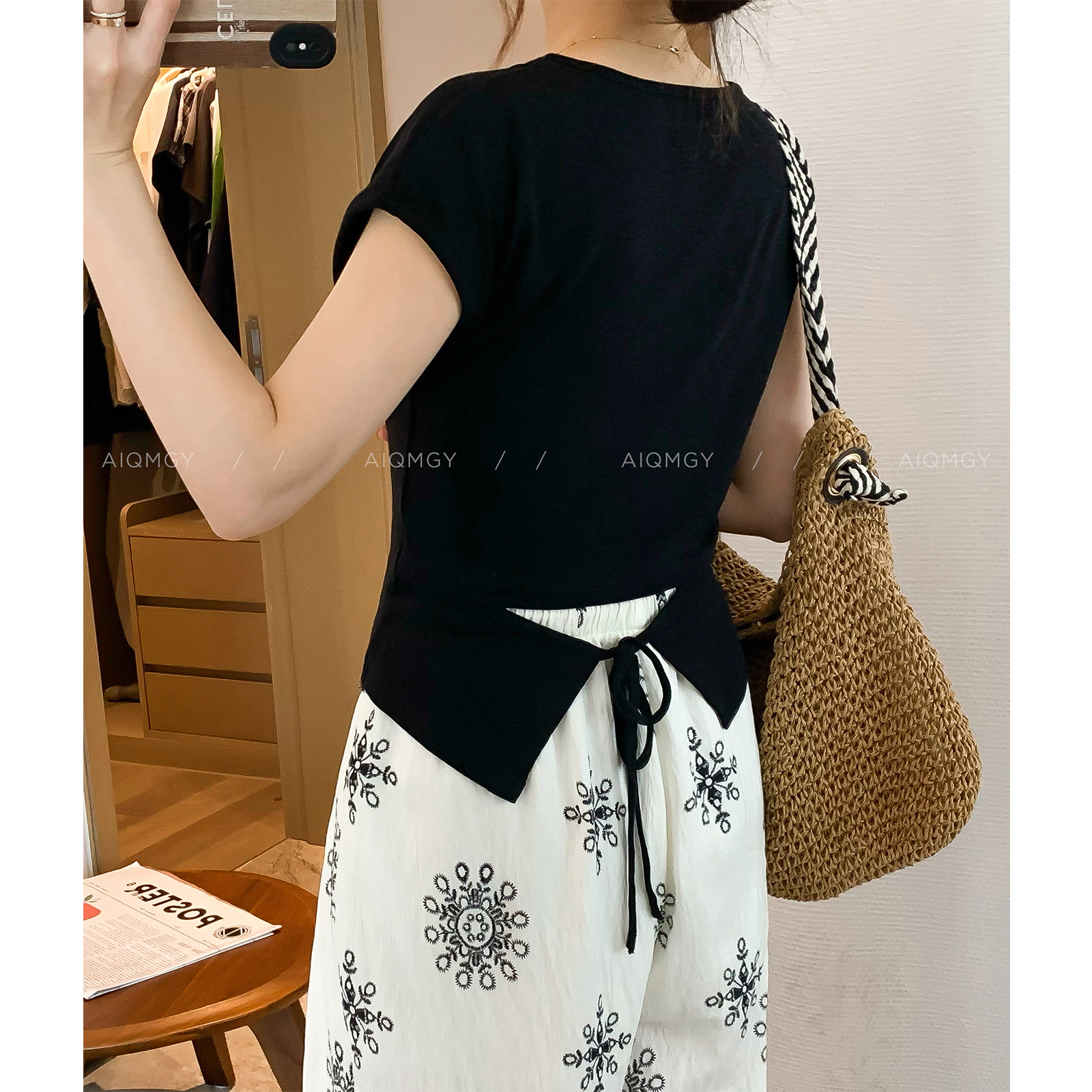 爱情魔鬼鱼 黑色后背系带镂空短袖T恤女2025年夏季新款不规则上衣