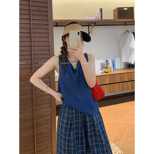 爱情魔鬼鱼V领无袖针织背心女