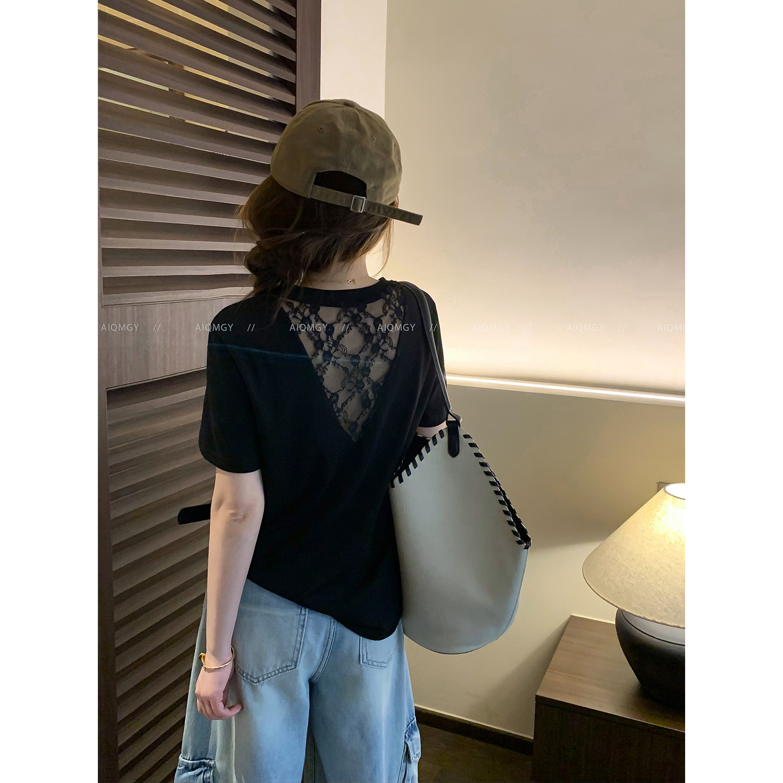 爱情魔鬼鱼 纯色设计感短袖圆领T恤女2026年夏季新款洋气别致上衣