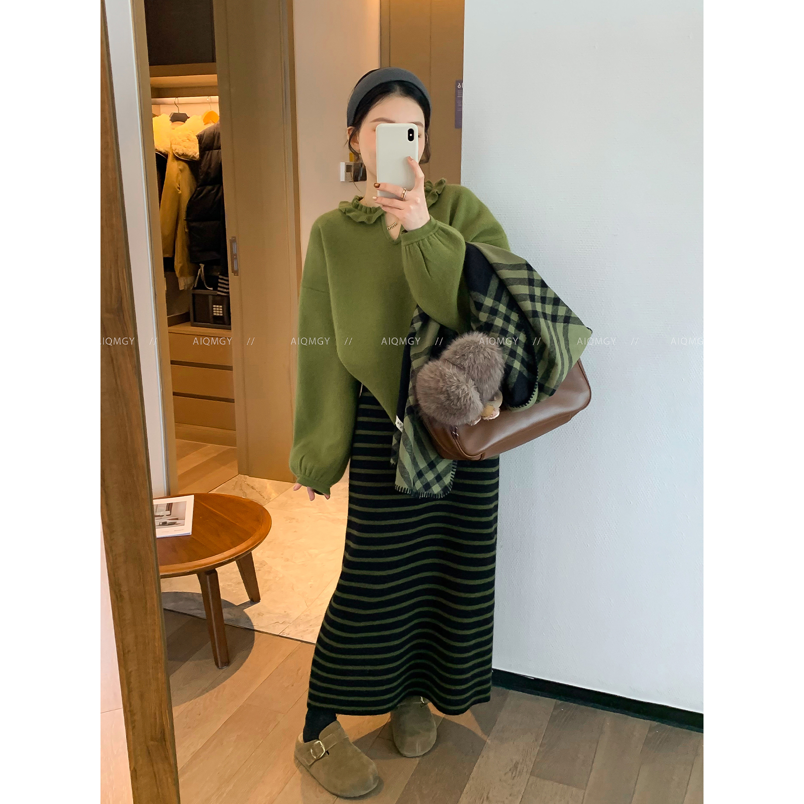 爱情魔鬼鱼 2025冬季新款女装设计感独特内搭上衣洋气打底针织衫