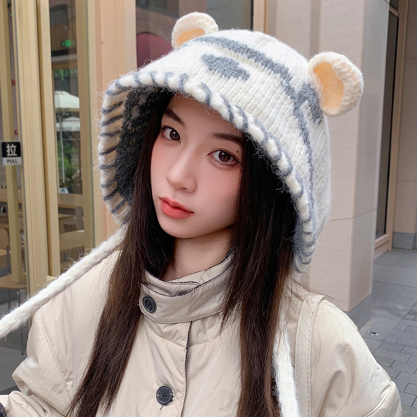 可爱小熊耳朵毛绒帽子女秋冬甜美显脸小保暖防寒护耳巴拉克拉法帽