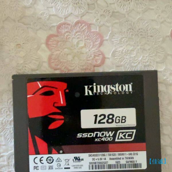 【佳诚】金士顿固态硬盘128g，二手拆机件，SSDkc400，功能完【议图片