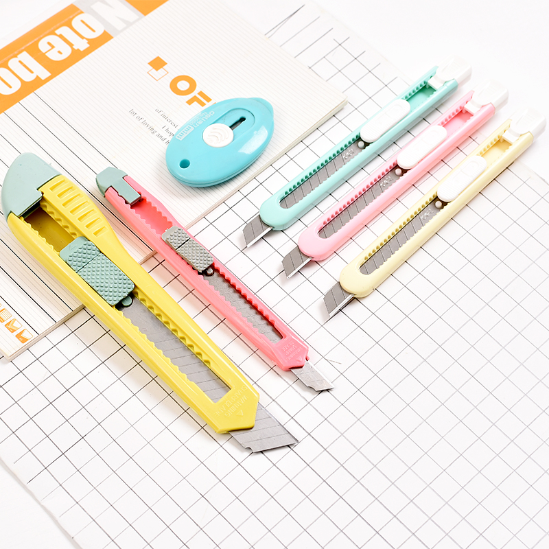 美工刀小号推拉壁纸快递开箱伸缩