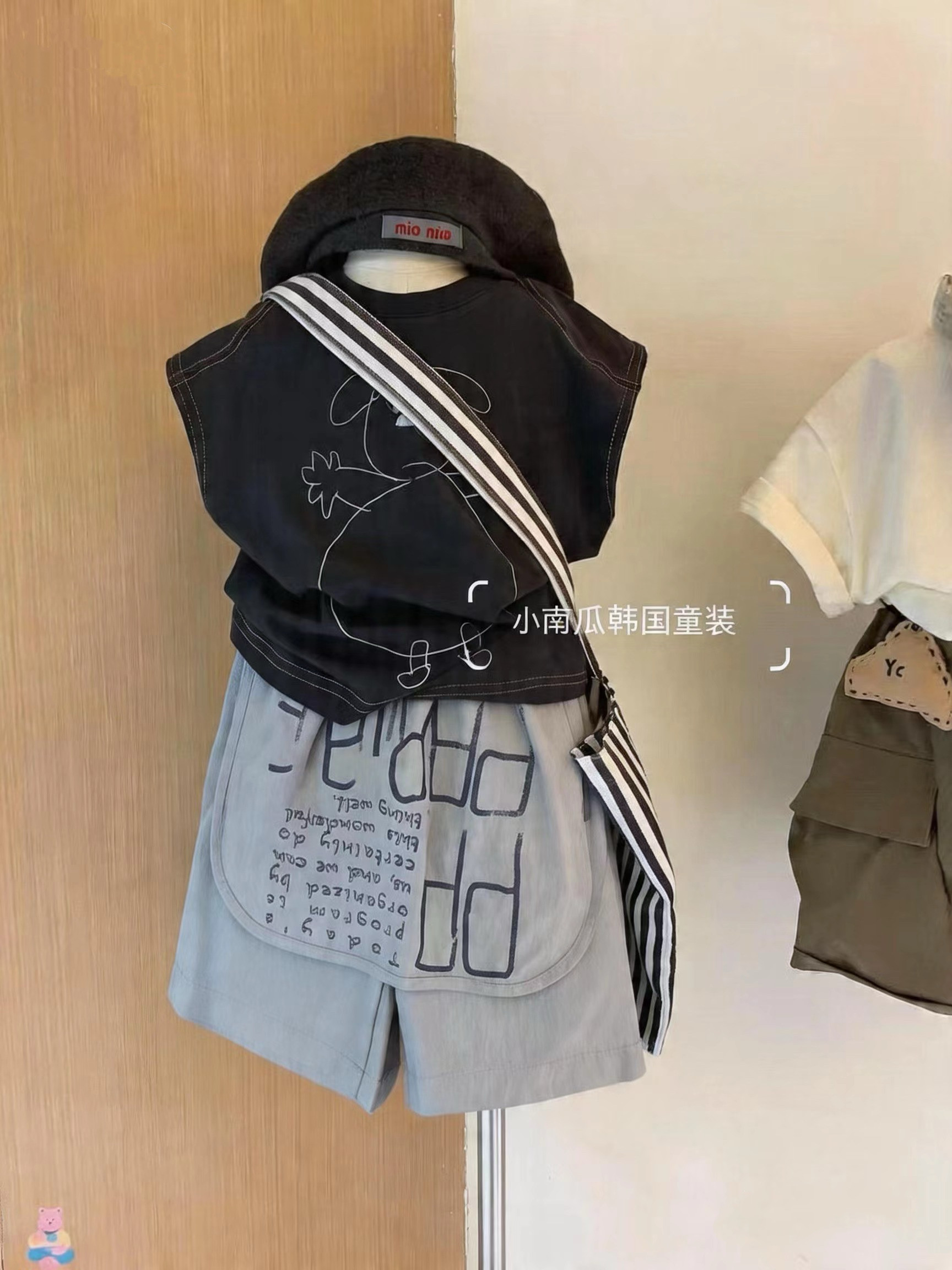 男女童时髦T恤2026夏季新品简笔画小猪背心纯棉洋气屁帘短裤炸街