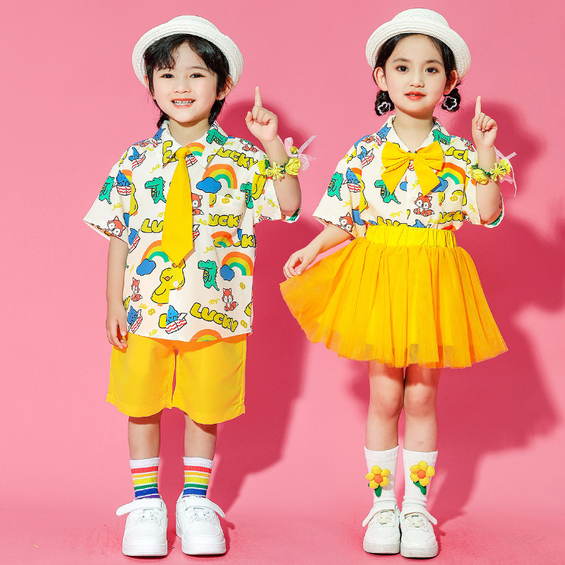 儿童啦啦队队服小学生运动会开幕式班服幼儿园卡通可爱毕业拍摄服