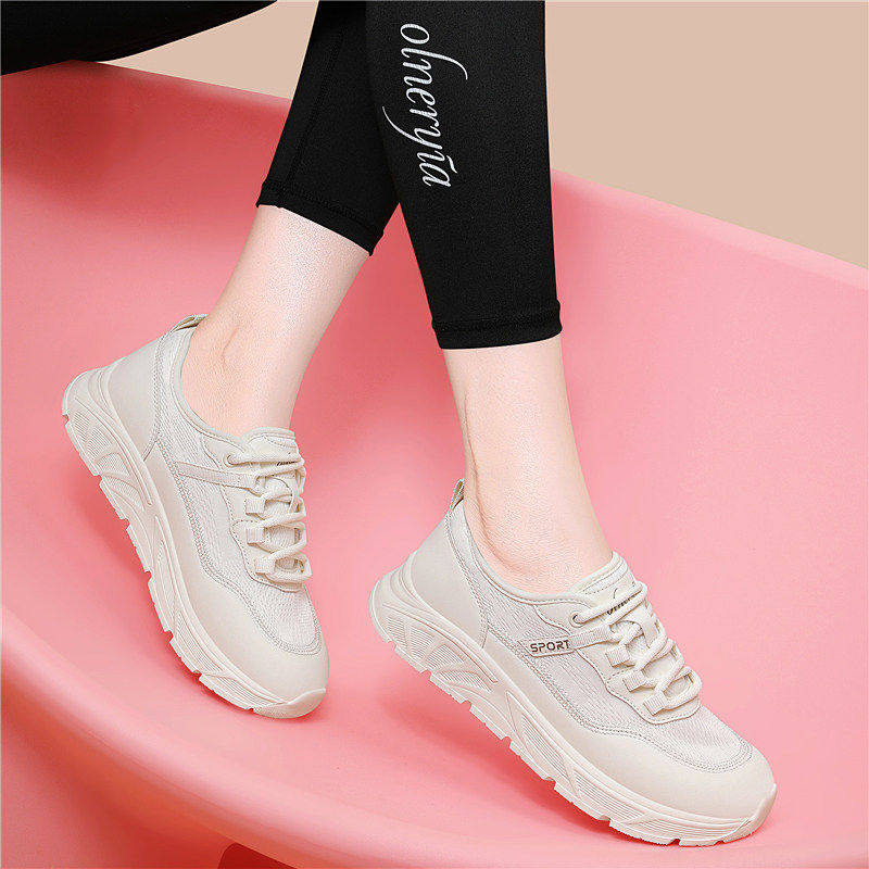 真皮轻便小白鞋女2026新款春季软底不累脚透气防滑厚底运动休闲鞋