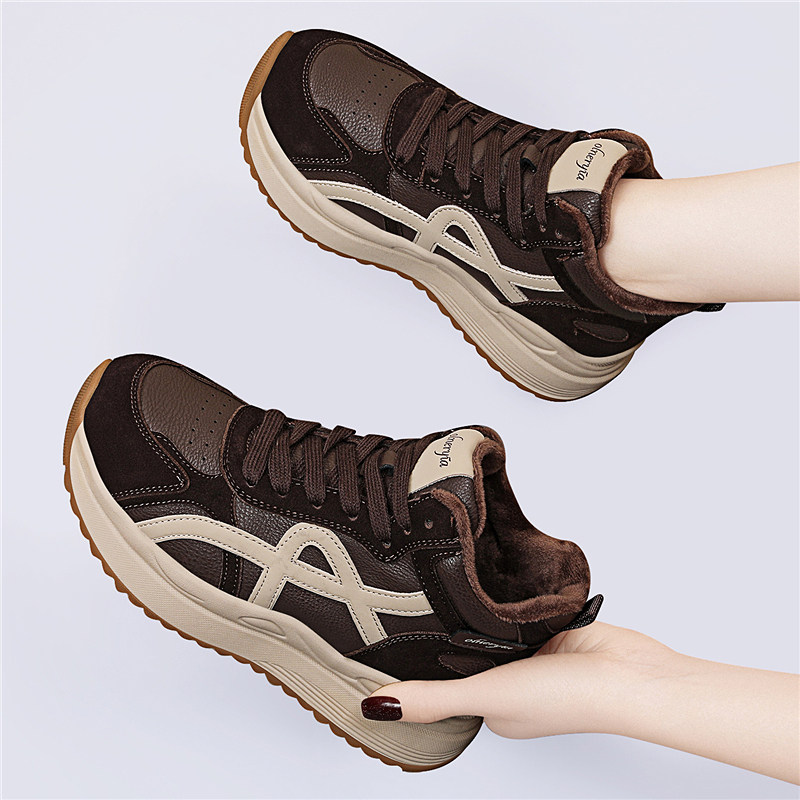 厚底妈妈鞋女加绒保暖防滑棉鞋中老年舒适休闲运动鞋2025冬季新款