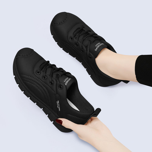 全黑色休闲板鞋女2025春