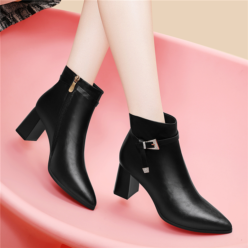 妈妈鞋子棉鞋女软皮软底