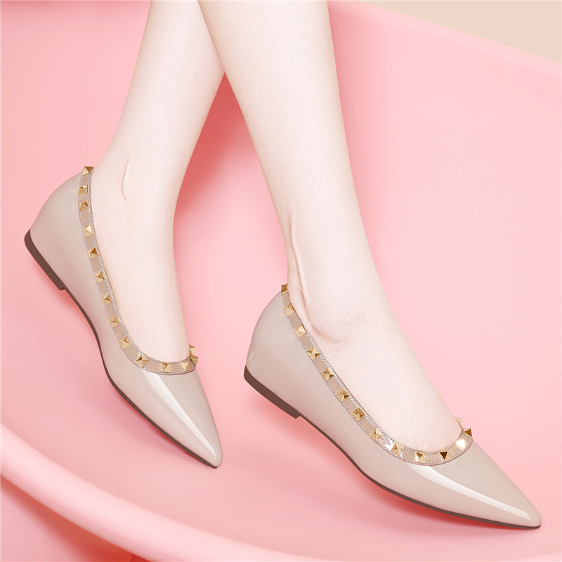 真皮尖头平底鞋女2025年