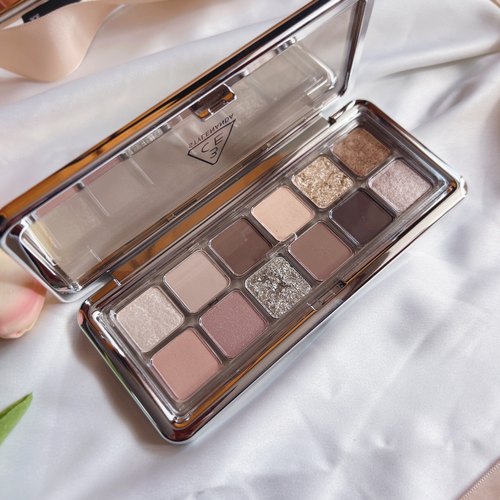 3CE/三熹玉眼影12色水泥盘