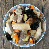 寻味福建小吃福州特产美食福清杂烩汤酸辣鱿鱼汤荔枝肉火锅配料