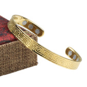 月亮化石万字纹长城纹养生保健磁疗手镯磁石手环女开口可调节铜饰