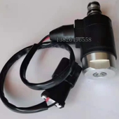 挖掘机配件小松PC60 7旋转回转电磁阀6D95配件 200 220 100 120